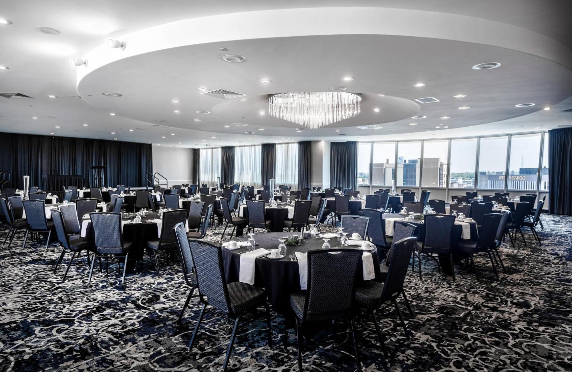 Holiday Inn Sioux Falls-City Center By Ihg Eksteriør billede